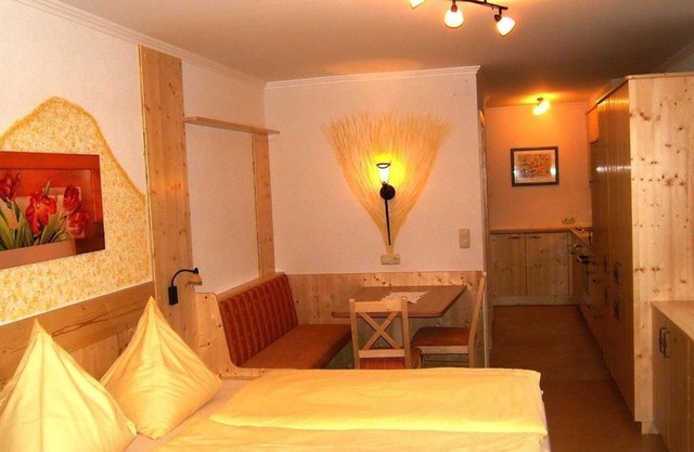 "Kleiner Priel"/living/bedroom/shower, WC - Familienbauernhof Grossgrub
