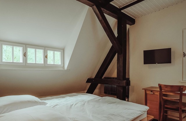 Kleines Doppelzimmer Dachgeschoß - Museumsbahnhof Ahütte