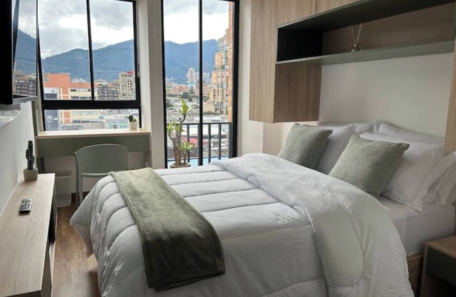 Klik Building Apartment in La Castellana, Bogota