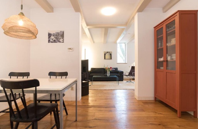 Kloveniers Studio