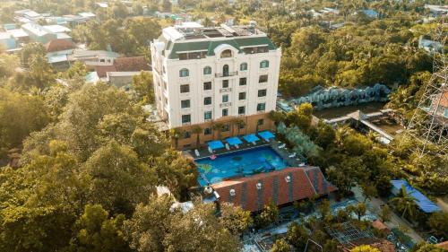 KN Golden Resort