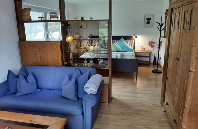 Kolvenbacher Ziegenhof apartment "Geißlein" mezzanine floor - with a fantastic view of the valley