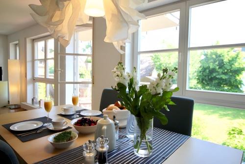 Komfort-Ferienwohnung am See