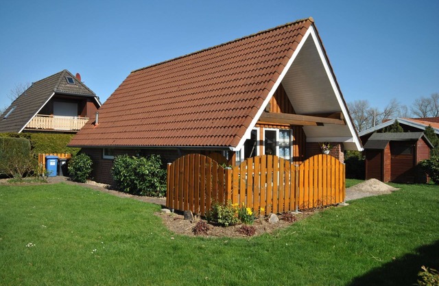 Komfortables, Helles Steinhaus mit Überdachter Südterrasse