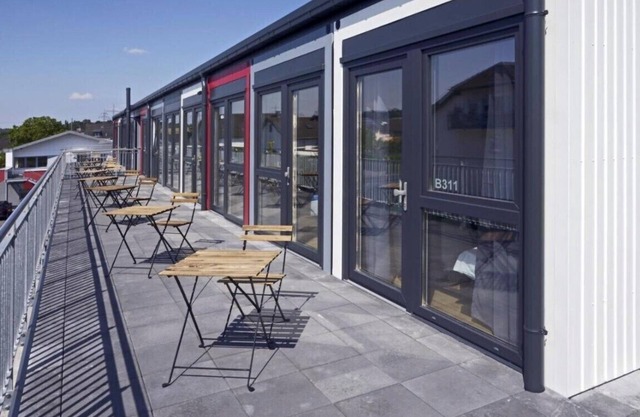 Komfortables, ruhig gelegenes Apartment mit Terrasse und moderner Ausstattung.