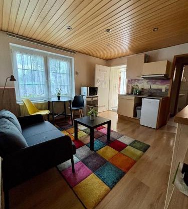 Komfortables Studio mit Terrasse und kleinem Garten - Erholung inklusive