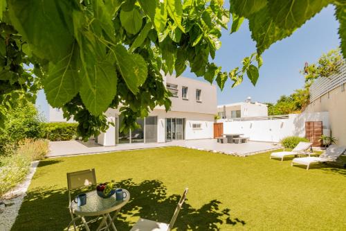 Konia Green View