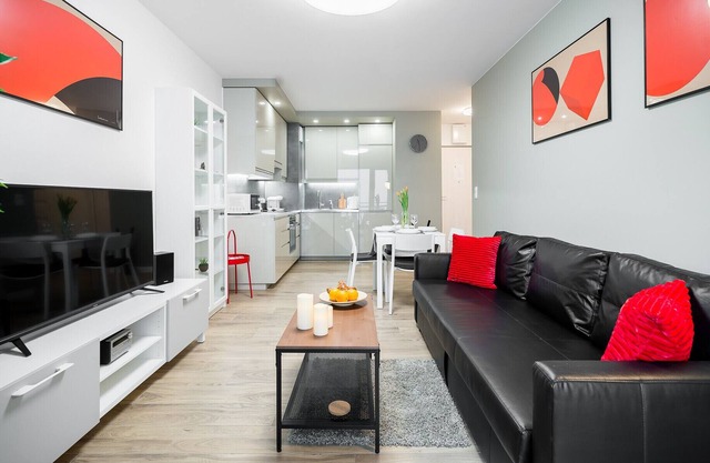 Kontinuum 8, apartment with 1 bedroom, Batorego 23 street
