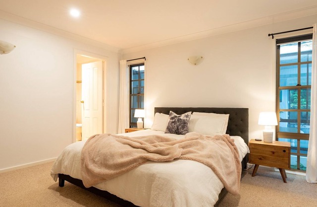 Kooyong - Spacious Family Home