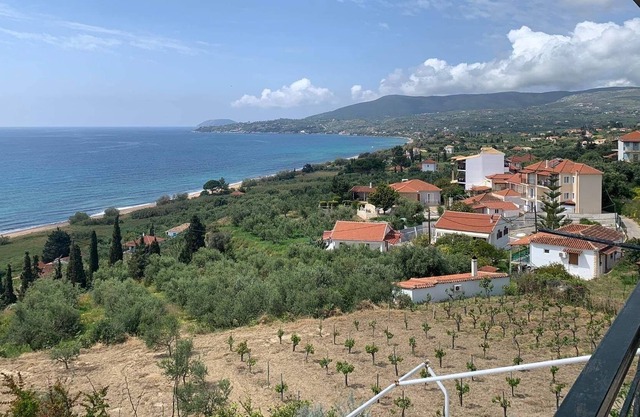 Koroni best view family apartment