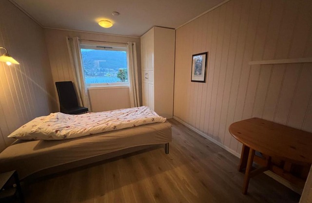 Koselig rom i vakre omgivelser - Saltahornet