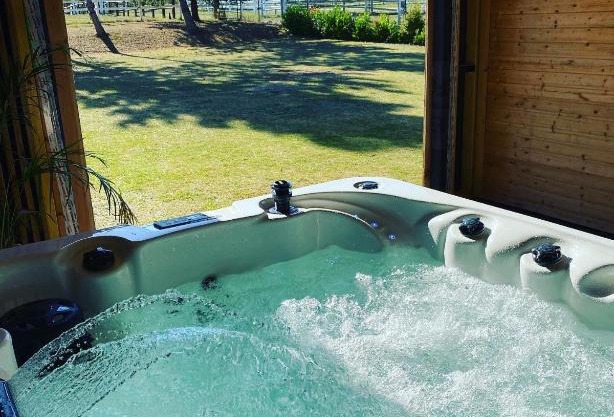 Kourline Villalunoterie Futuroscope Piscine spa