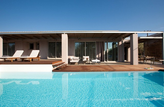 Kozanitis Brand New Exclusive Villa With Private Pool (Agrikies Villas)