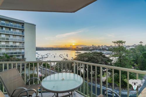 KozyGuru | Manly | Steps from the Coastal Bliss