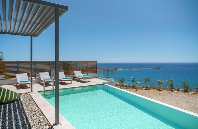Krystallon West - Superb sea views, walking distance to the beach and Paleochora