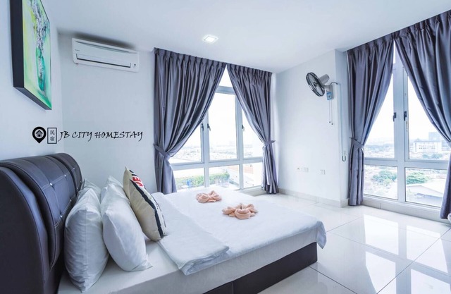 KSL D'Esplanade 6pax (WIFI) @ JB City Homestay