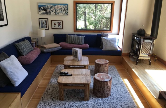 KT Hideaway | Near Hiking, Biking & Village!
