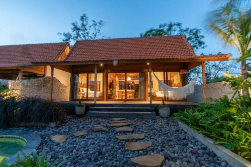 Kubu Gede Uluwatu