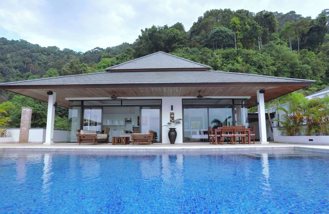 Kulraya Villas - Luxury Serviced Pool Villas (A)