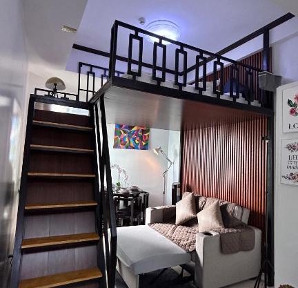 Kurlix Suites of Azure North