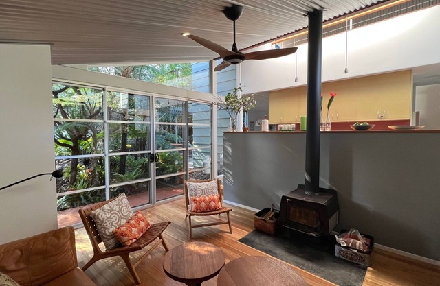 KURRUMBIN! - Vincentia FREE WIFI, FREE LINEN, 300m From the beach