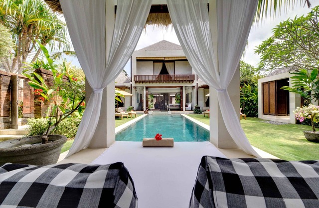 KW3002 - 3 Bedroom Villa in Pabean Beach