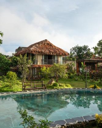 Lá Retreat near Ba Na Hills