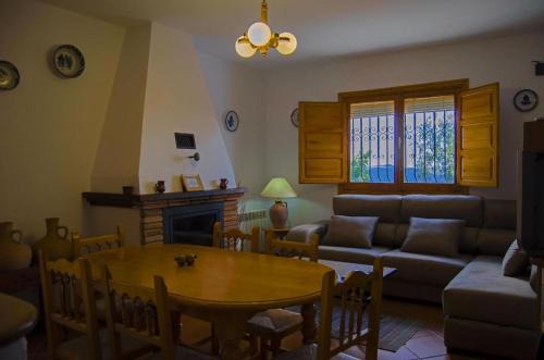 Ländliches Haus Mit Jacuzzi