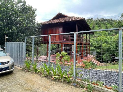 Lạc Tiên House