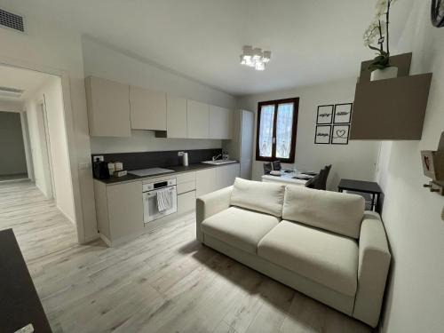 L'Aldina - intero appartamento 2 camere ristrutturato Top a 2 passi dal centro