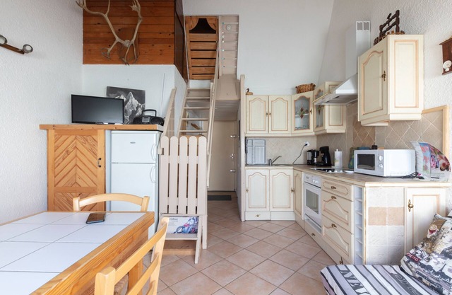 L'Alpiniste - Two Bedroom Apartment, Sleeps 4