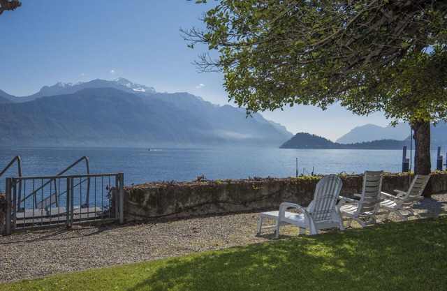 L'approdo: Menaggio, directly on the lake!