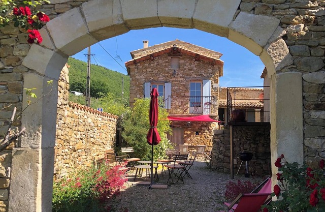 L'Arbre d'Alice - Charming house with swimming pool