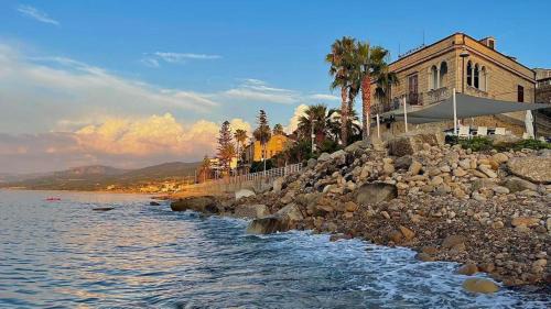 L’attico del capitano: loft con terazza sul mare