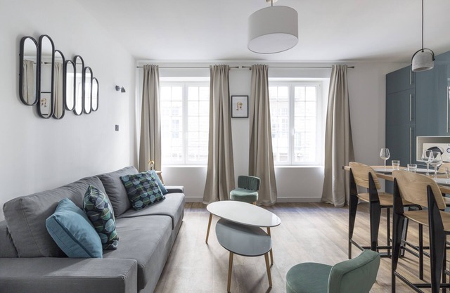 L'AURORE - One Bedroom Apartment, Sleeps 4