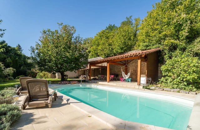 L'Auxance: Large charming house with swimming pool