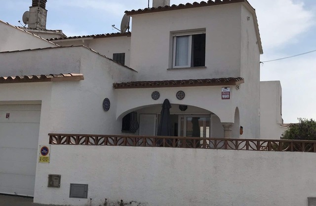 L'ESCALA House