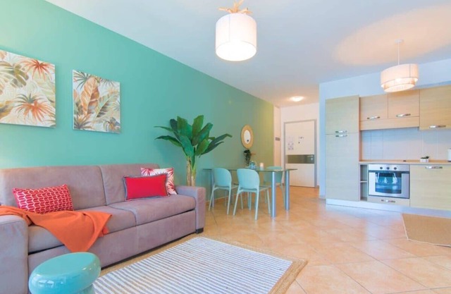 Lake Maggiore lakeside apartment
