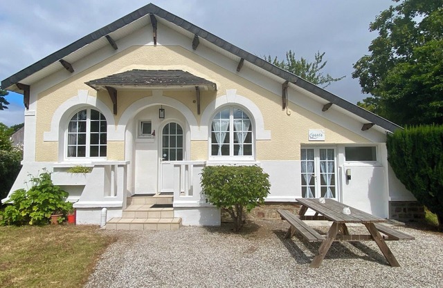 L'Oasis, a cosy home in the heart of Concarneau's Cabellou district,