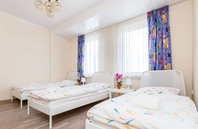 L02 friendly holiday apartment in Leverkusen Manfort with washing machine and free W-LAN