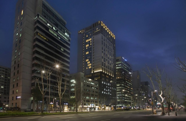L7 GANGNAM by LOTTE