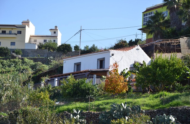 LA BERRERA HOLIDAY HOUSING