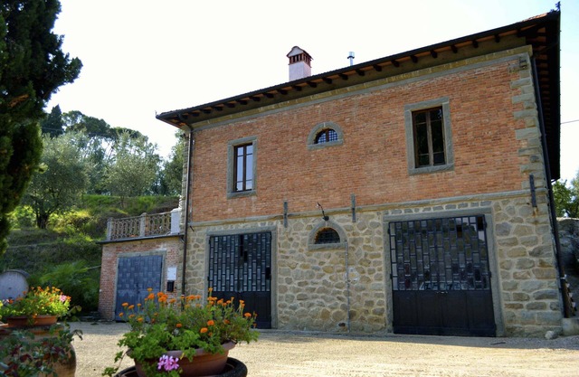 LA CANTINA - GOOD ACCOMMODATION 30 MINS FROM FLORENCE