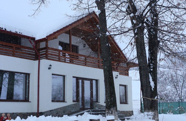 La Casa Boierului Farm Stay