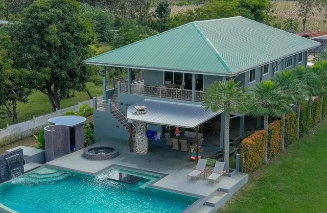 La Casa del Lago Kanchanaburi