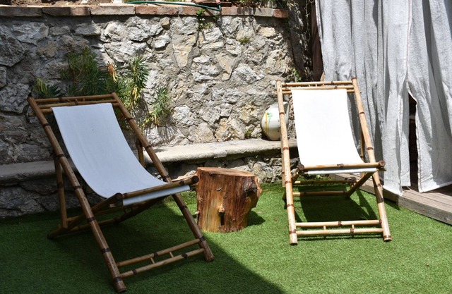 La Casa di Cesi apartment in farmhouse outside the walls of a Medieval Village