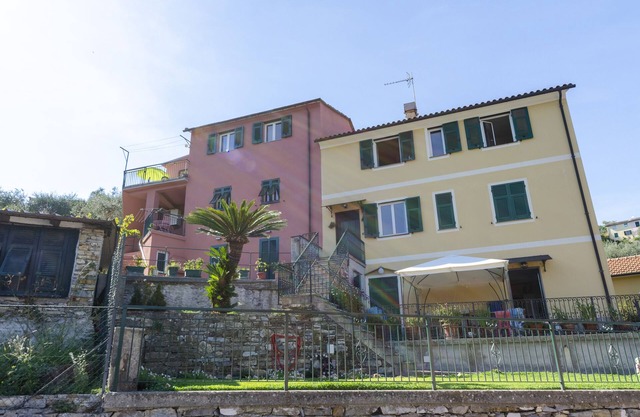La Casa Rosa