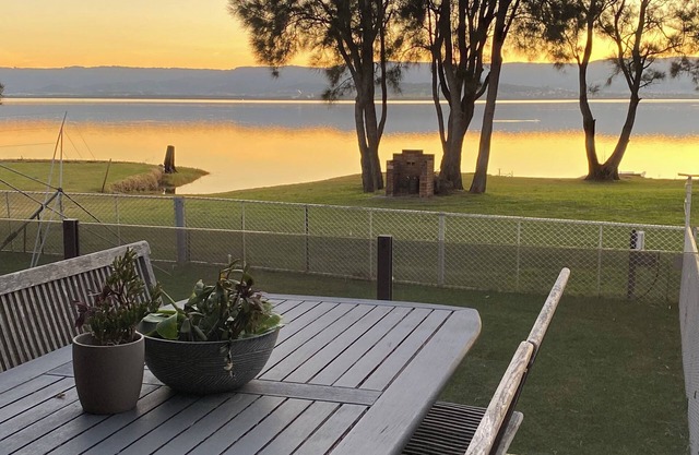 LA CASA SUL LAGO. Stunning lakefront home with direct access to lake Illawarra.