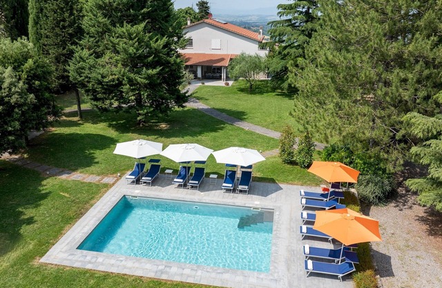 La Casetta 12, Emma Villas