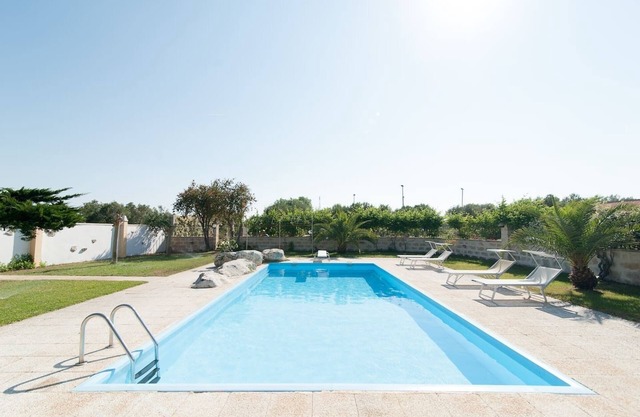 La Chiesura, three apartments in villa with private pool
